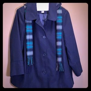 Beautiful Catherines wool hooded coat